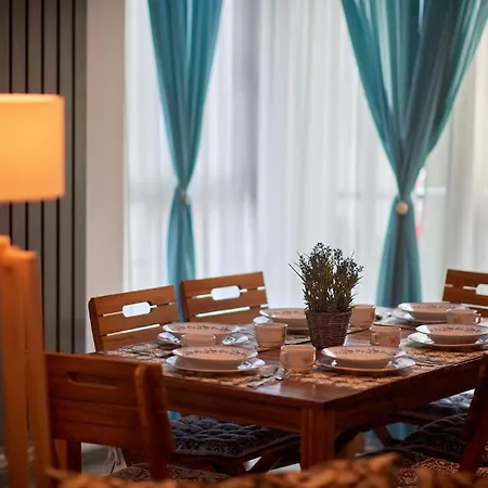 Lägenhetshotell Sea View By Alz