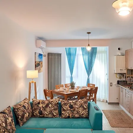 Sea View By Alz Lägenhetshotell Năvodari