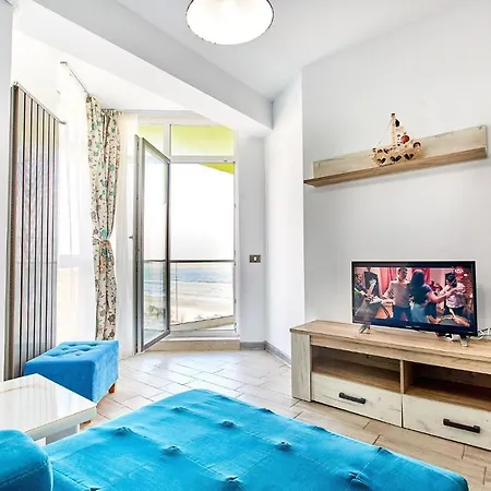 Aparthotel Sea View By Alz Navodari