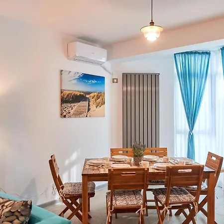 Sea View By Alz Aparthotel *