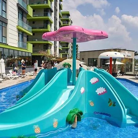 Sea View By Alz Apartahotel 3*