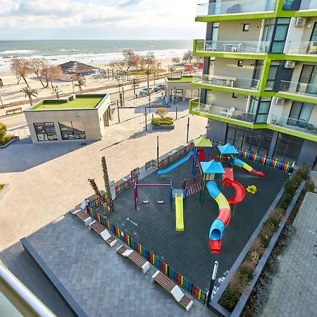 Sea View By Alz Apartahotel 3*