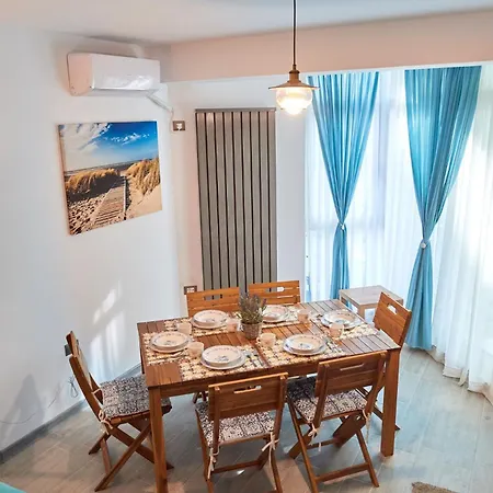 Sea View By Alz Apartahotel Năvodari